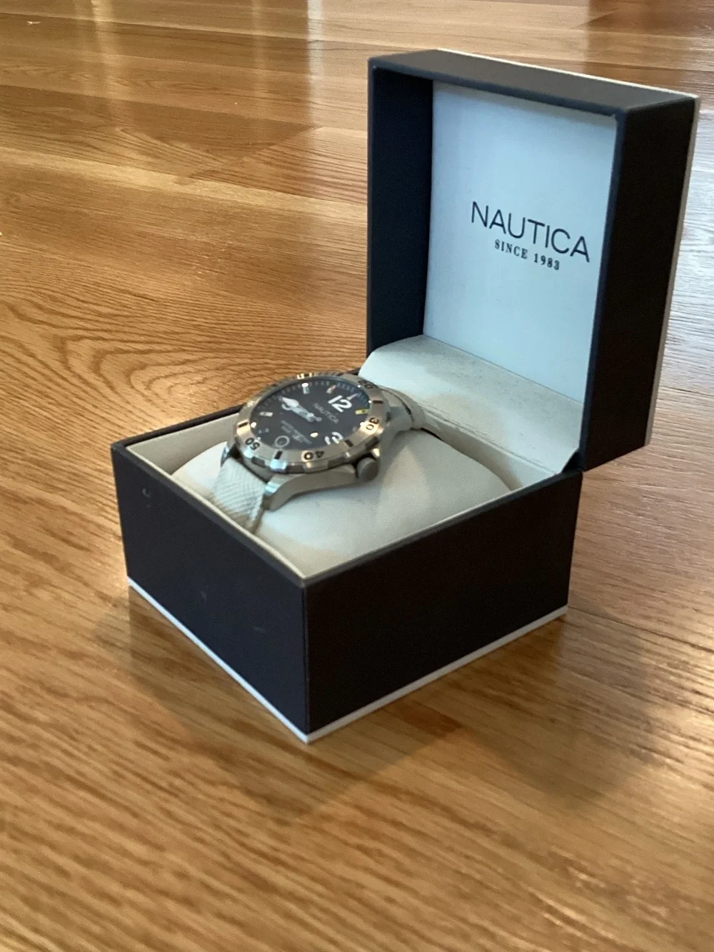 Nautica Navy Dial Stainless Steel Diver-Style Watch